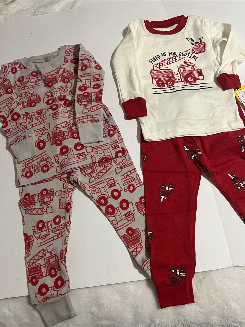 NWT Carter’s Pajamas Boy Unisex 18 Months